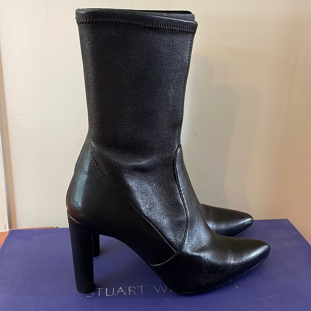 Stuart Weizmann Clinger boots